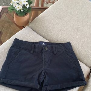 American Eagle Black Midi Low Rise Shorts Size 0